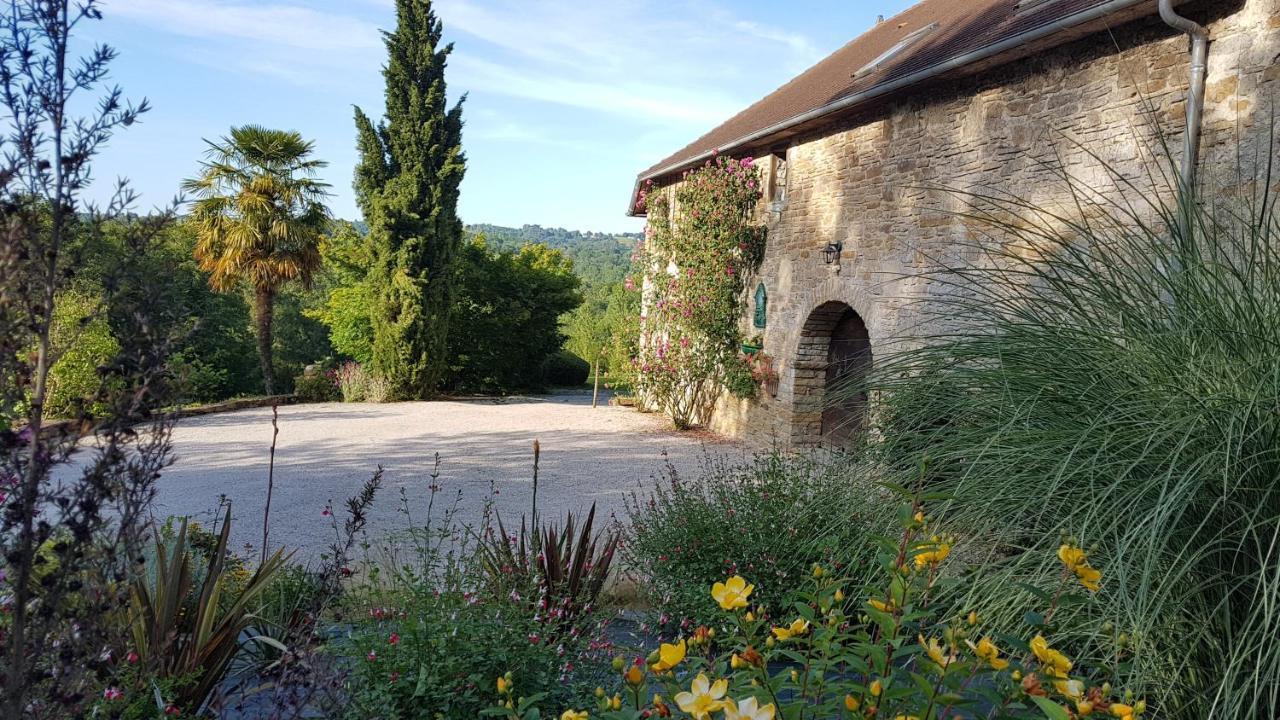 Chambres D'Hotes Secret Pyrenees Lasseube Exteriör bild