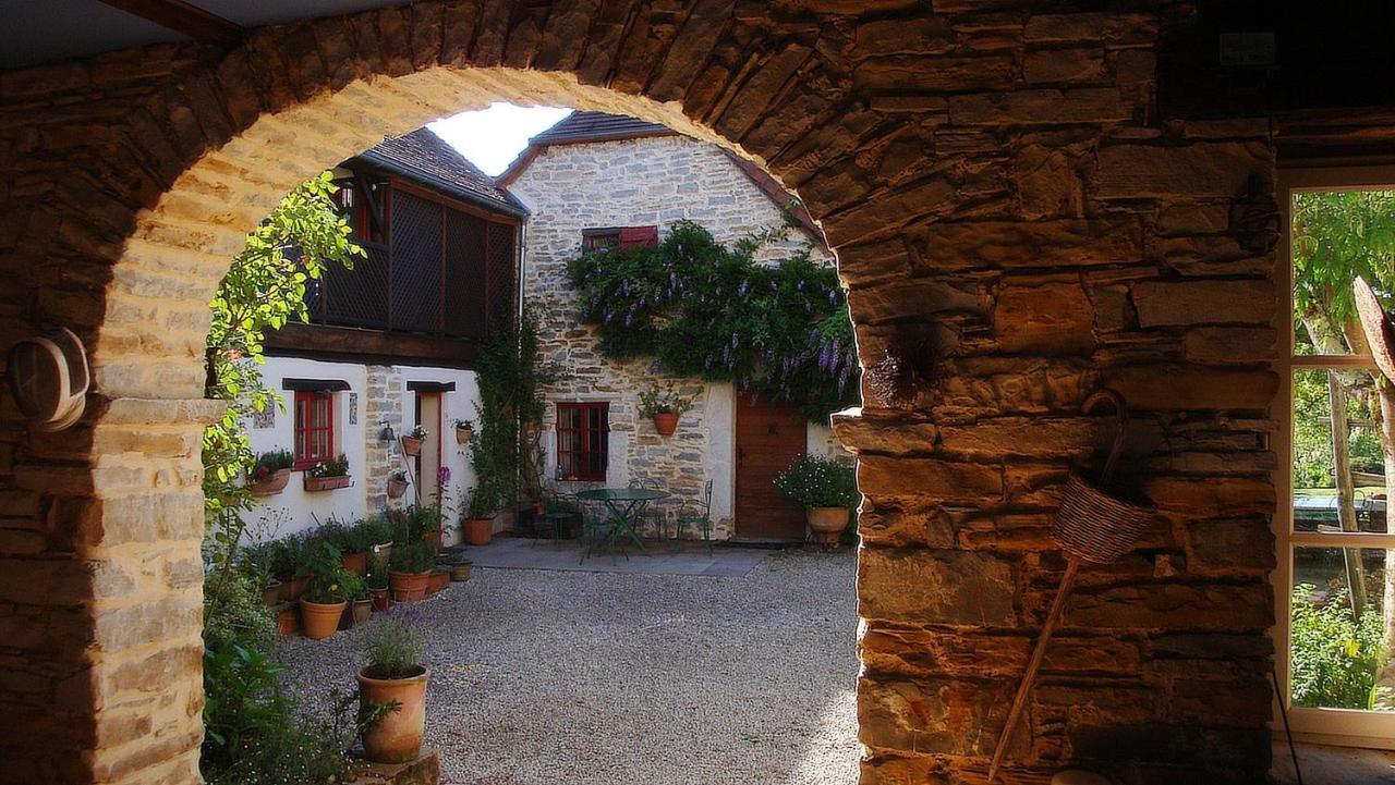 Chambres D'Hotes Secret Pyrenees Lasseube Rum bild