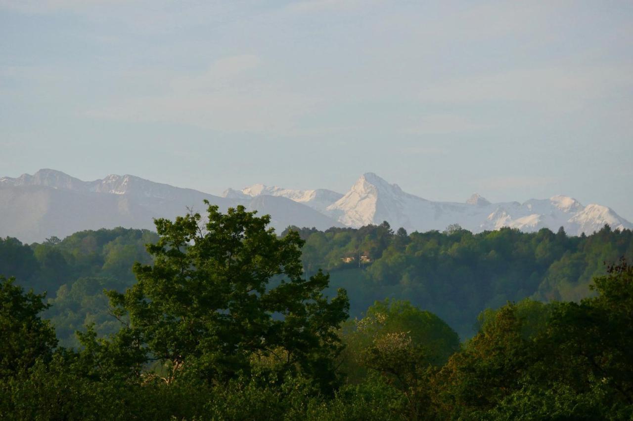 Chambres D'Hotes Secret Pyrenees Lasseube Exteriör bild